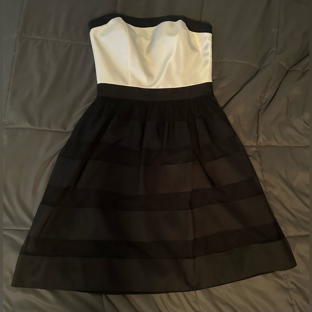 White House Black Market strapless dress, size 0.